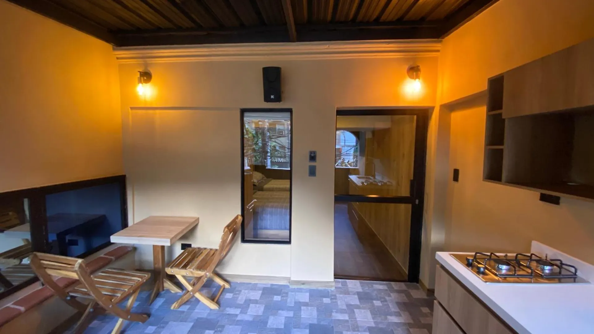 Mardi Suites Medellin Apartment
