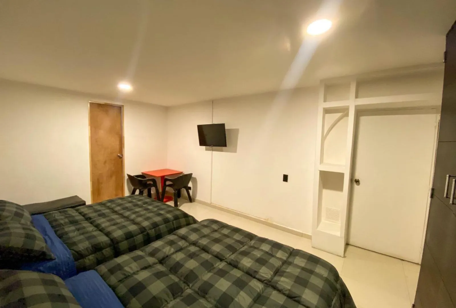Mardi Suites ميديلين